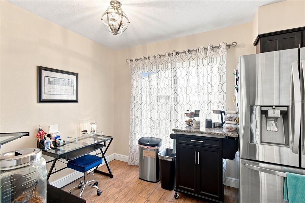 Active With Contract: $395,000 (3 beds, 2 baths, 1815 Square Feet)