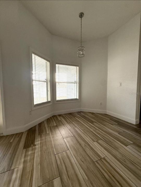 For Rent: $2,500 (4 beds, 3 baths, 2283 Square Feet)