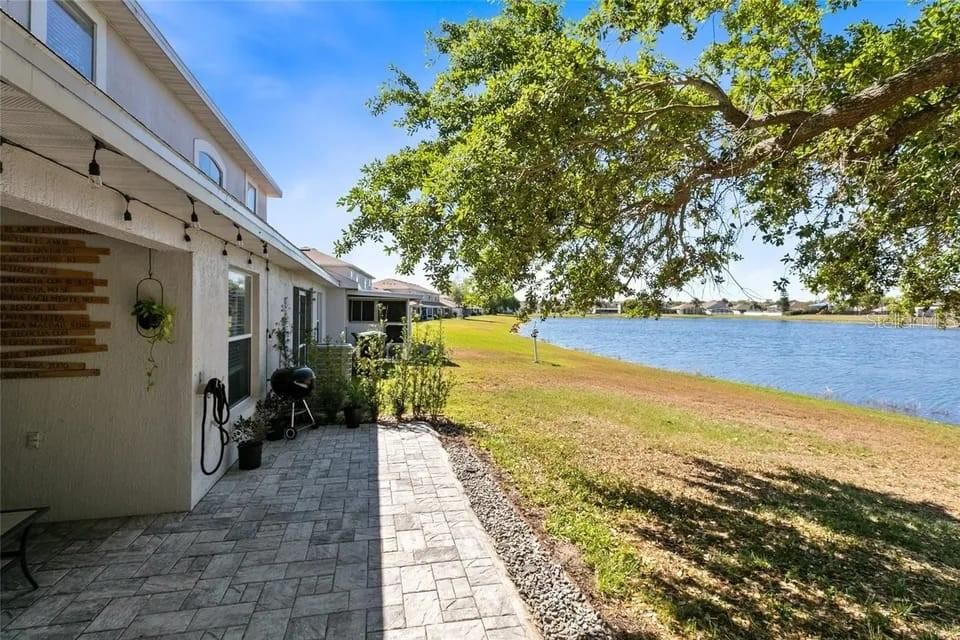 En Venta: $289,900 (3 camas, 2 baños, 1293 Pies cuadrados)