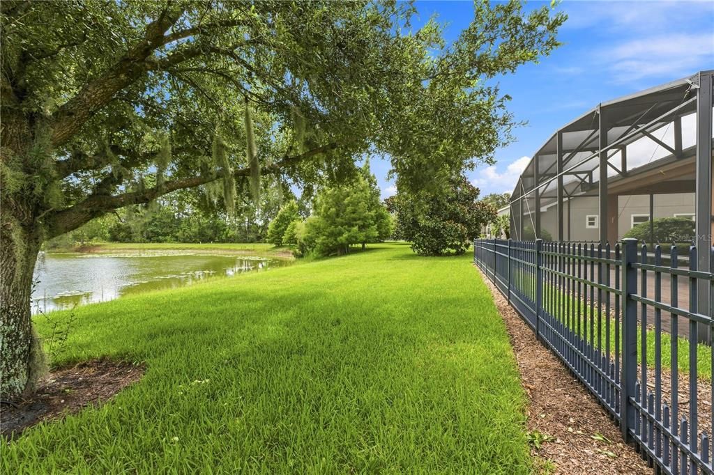 For Sale: $385,000 (2 beds, 2 baths, 1655 Square Feet)