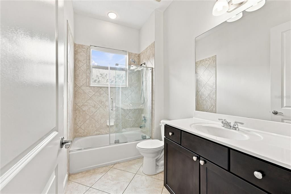 For Sale: $385,000 (2 beds, 2 baths, 1655 Square Feet)