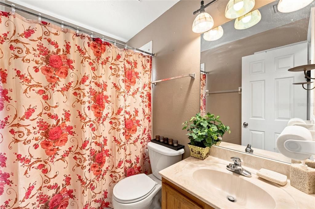 For Sale: $309,900 (3 beds, 2 baths, 1610 Square Feet)