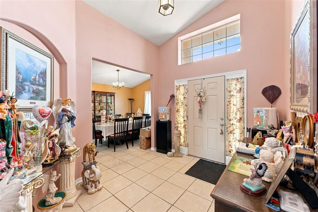 For Sale: $309,900 (3 beds, 2 baths, 1610 Square Feet)