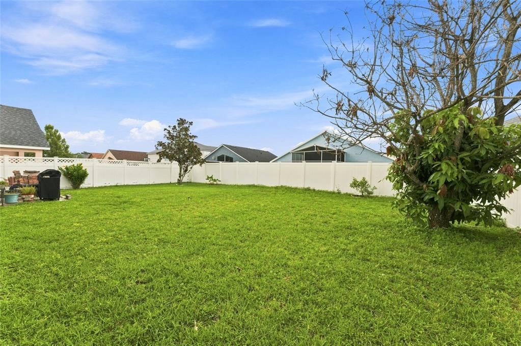 For Sale: $309,900 (3 beds, 2 baths, 1610 Square Feet)