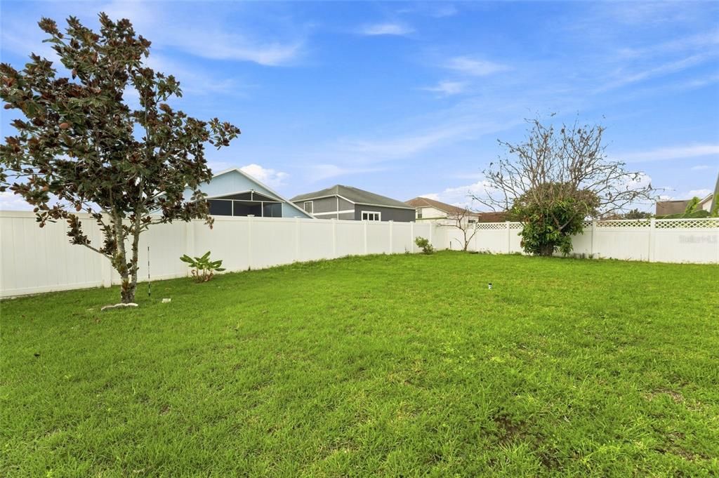 For Sale: $309,900 (3 beds, 2 baths, 1610 Square Feet)