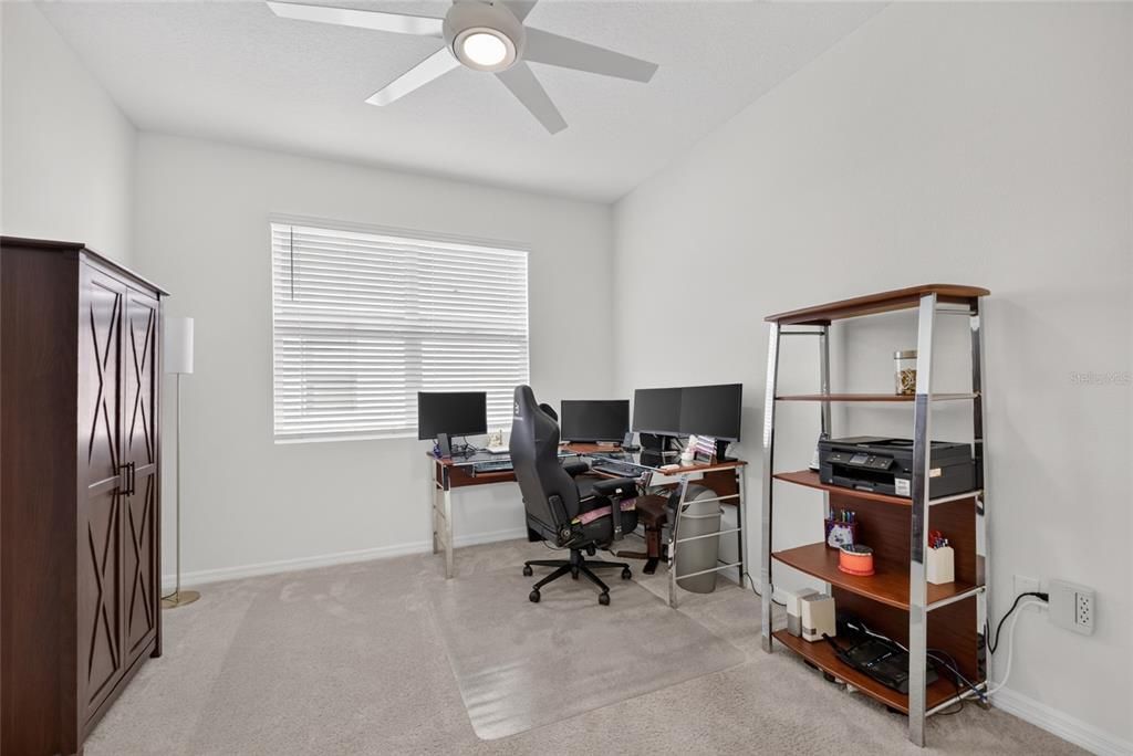 For Sale: $310,000 (2 beds, 2 baths, 1813 Square Feet)
