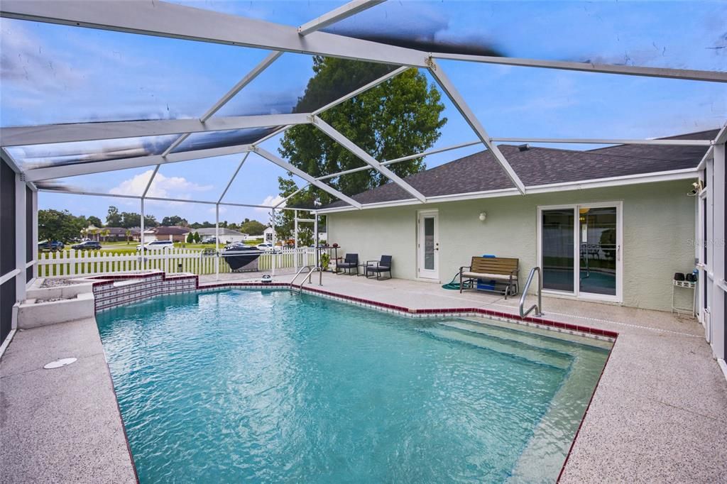 For Sale: $339,900 (3 beds, 2 baths, 1622 Square Feet)