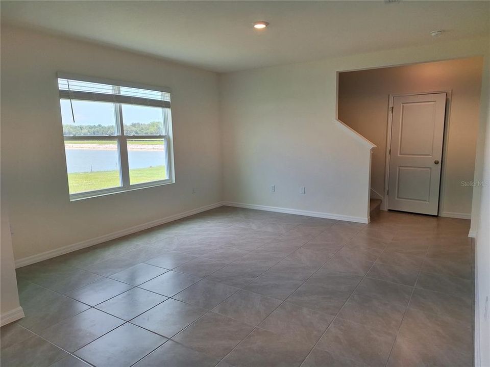 For Rent: $2,495 (4 beds, 3 baths, 2371 Square Feet)