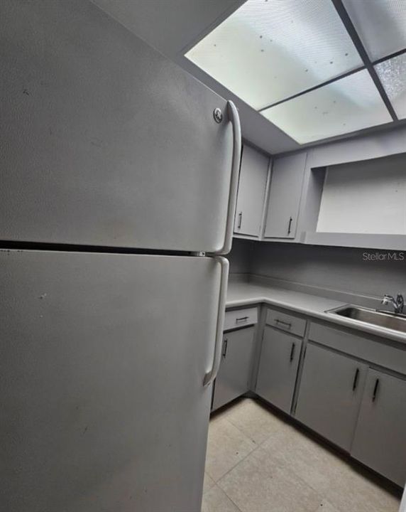 For Rent: $1,175 (1 beds, 1 baths, 700 Square Feet)