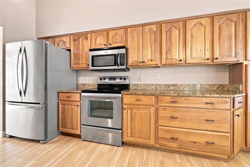En Venta: $309,000 (3 camas, 2 baños, 1531 Pies cuadrados)