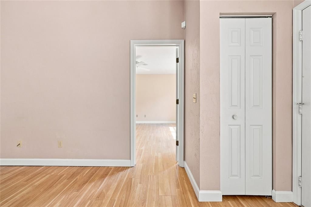 En Venta: $309,000 (3 camas, 2 baños, 1531 Pies cuadrados)