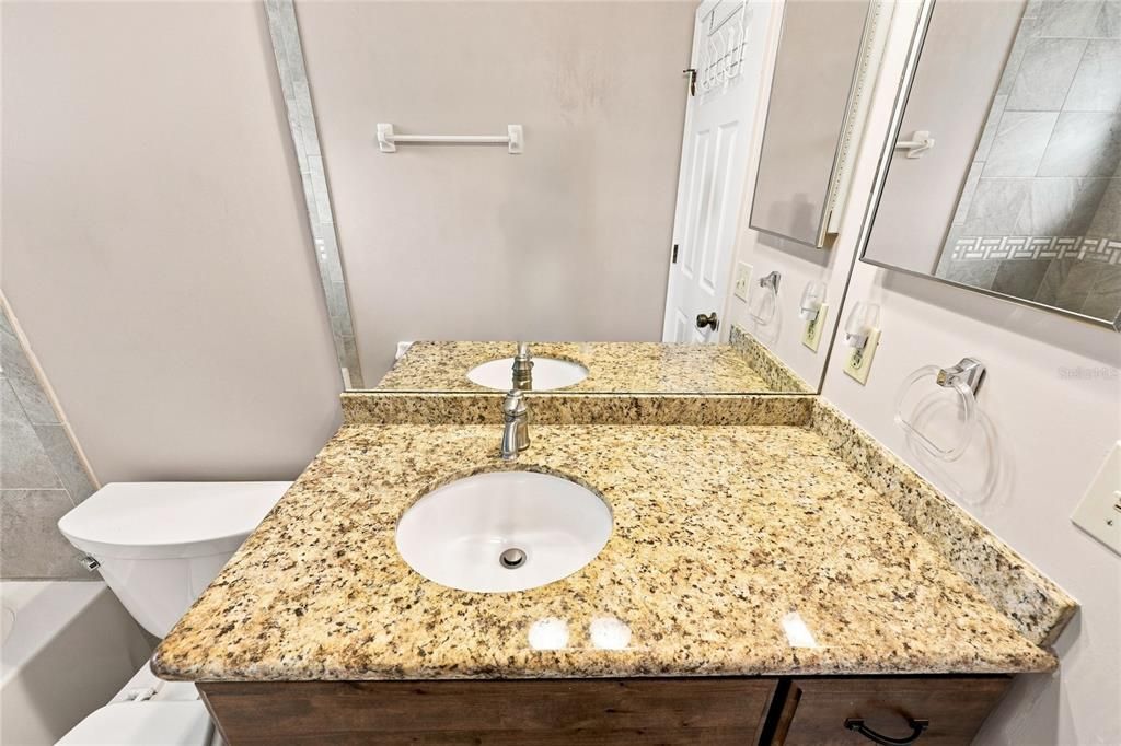 En Venta: $309,000 (3 camas, 2 baños, 1531 Pies cuadrados)