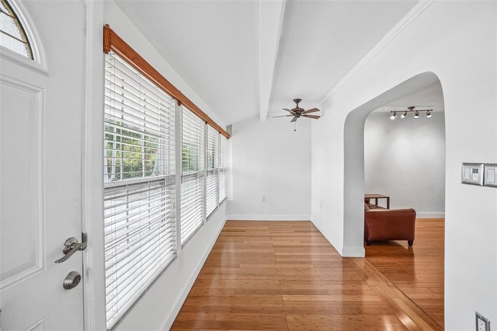 For Sale: $460,000 (3 beds, 2 baths, 1475 Square Feet)