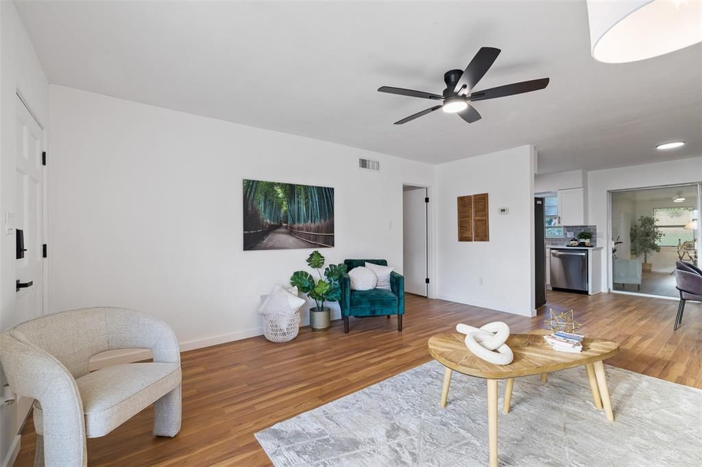 For Sale: $349,000 (3 beds, 2 baths, 1825 Square Feet)