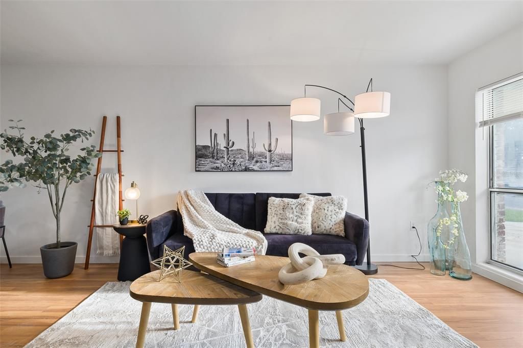 For Sale: $349,000 (3 beds, 2 baths, 1825 Square Feet)