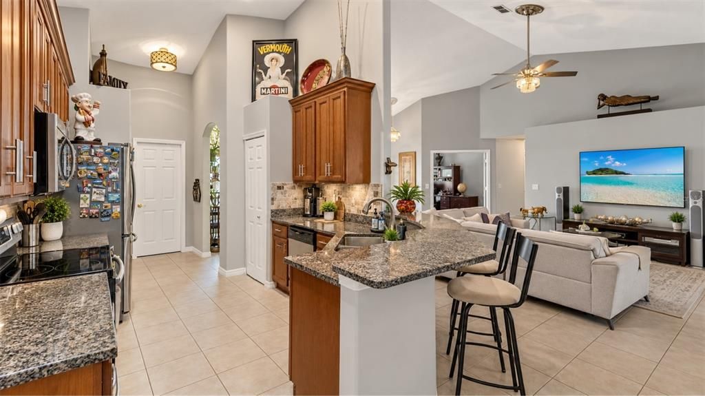 En Venta: $455,000 (3 camas, 2 baños, 1909 Pies cuadrados)