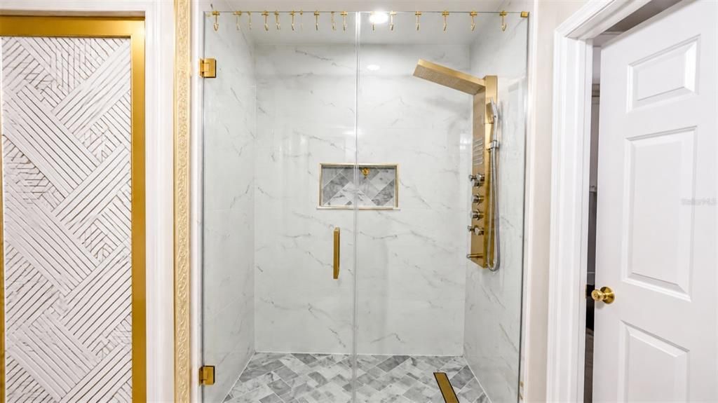 En Venta: $455,000 (3 camas, 2 baños, 1909 Pies cuadrados)
