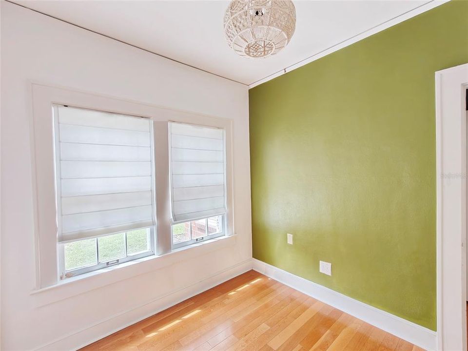 En Venta: $525,500 (4 camas, 3 baños, 2026 Pies cuadrados)