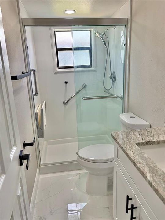 На продажу: $324,900 (3 спален, 2 ванн, 1615 Квадратных фут)