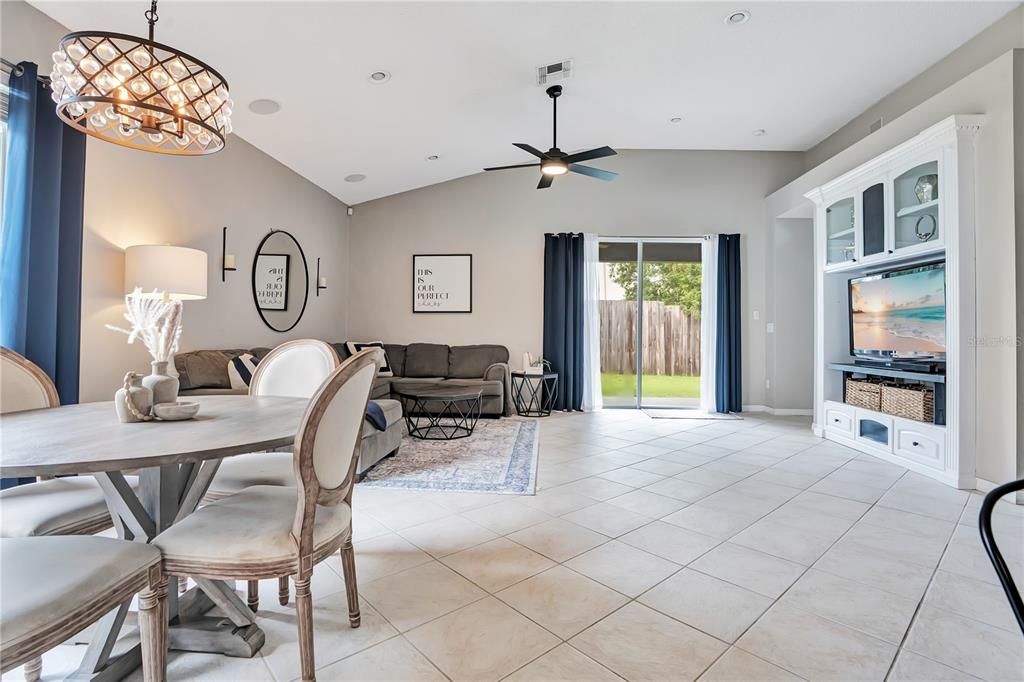 For Sale: $525,000 (3 beds, 2 baths, 2317 Square Feet)