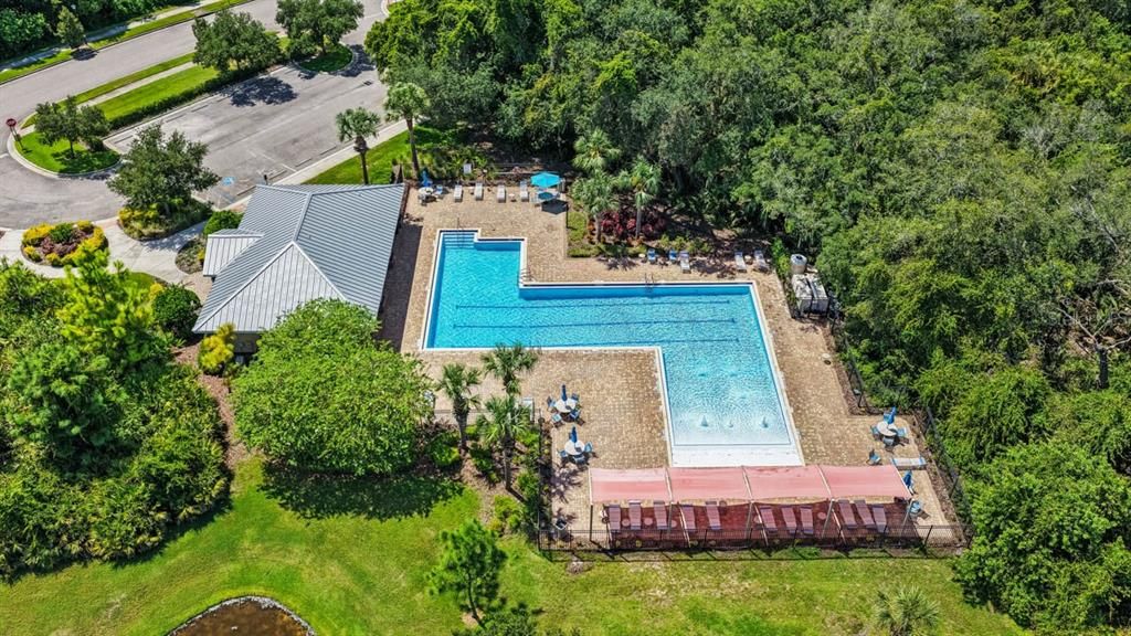 For Sale: $450,000 (5 beds, 3 baths, 2638 Square Feet)