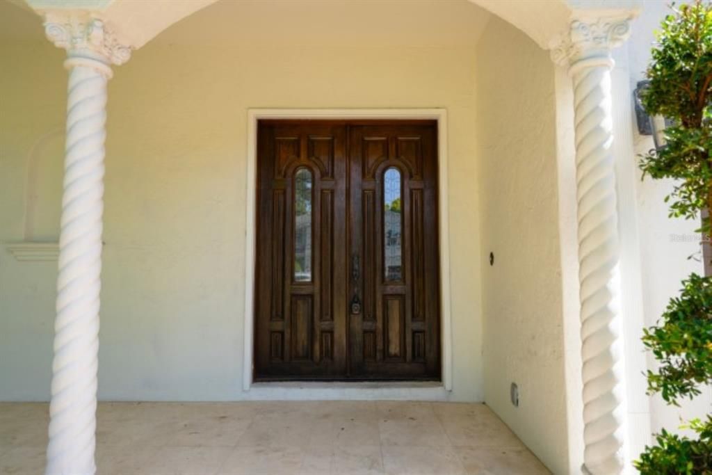 В аренду: $7,850 (4 спален, 3 ванн, 3689 Квадратных фут)