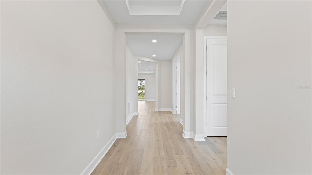 For Sale: $529,990 (2 beds, 2 baths, 2029 Square Feet)