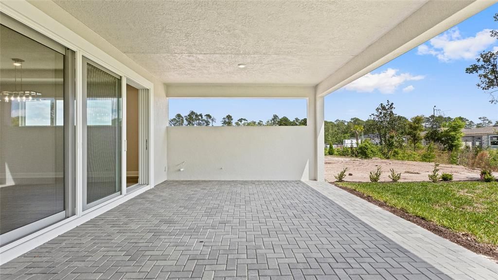 For Sale: $529,990 (2 beds, 2 baths, 2029 Square Feet)