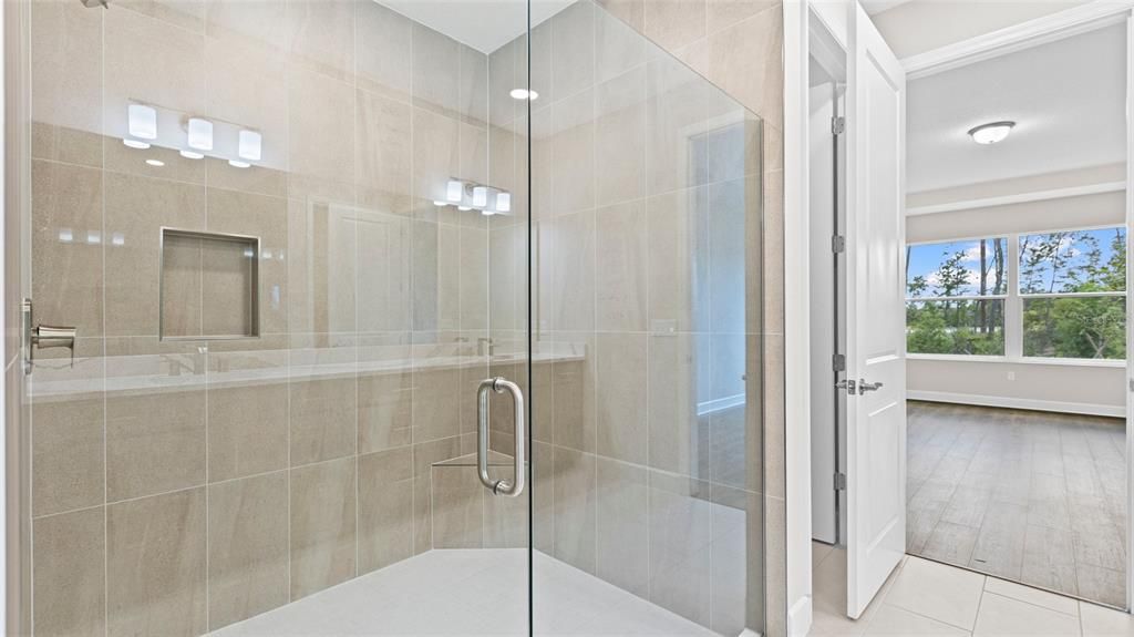 For Sale: $529,990 (2 beds, 2 baths, 2029 Square Feet)