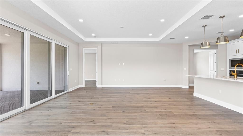 For Sale: $529,990 (2 beds, 2 baths, 2029 Square Feet)