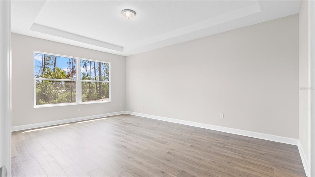 For Sale: $529,990 (2 beds, 2 baths, 2029 Square Feet)