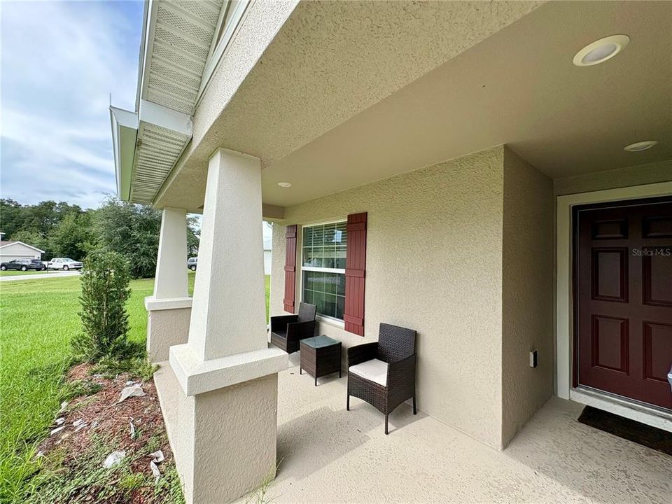 For Sale: $298,000 (3 beds, 2 baths, 1535 Square Feet)
