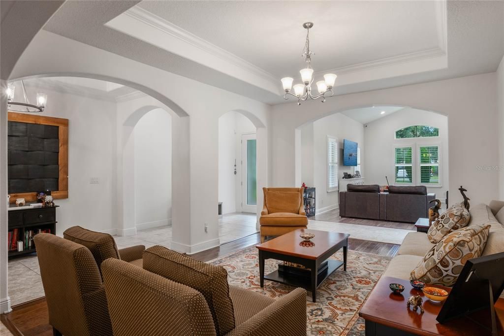 For Rent: $8,900 (5 beds, 4 baths, 4028 Square Feet)