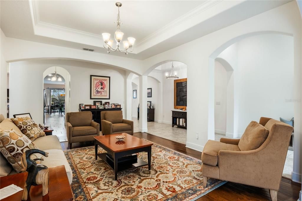 For Rent: $8,900 (5 beds, 4 baths, 4028 Square Feet)