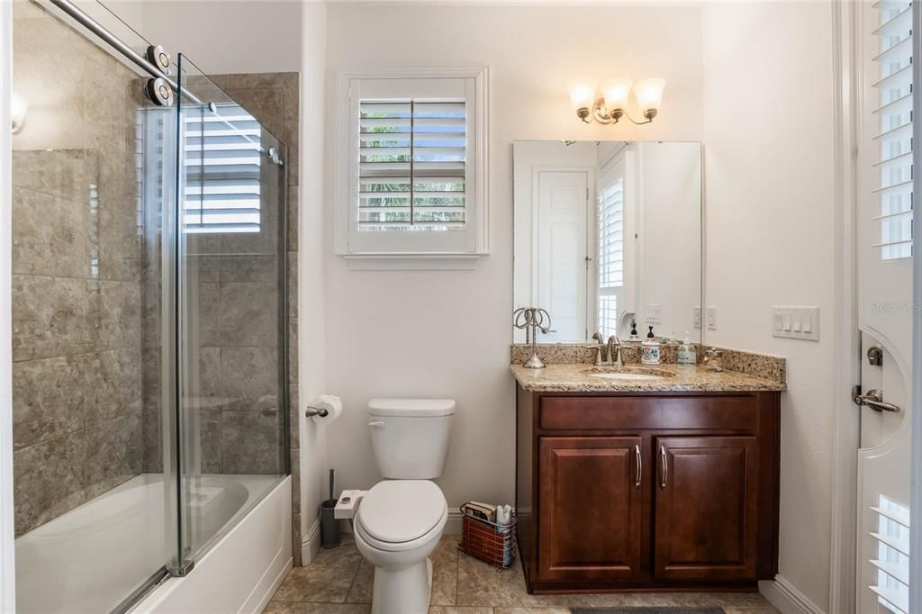 For Rent: $8,900 (5 beds, 4 baths, 4028 Square Feet)