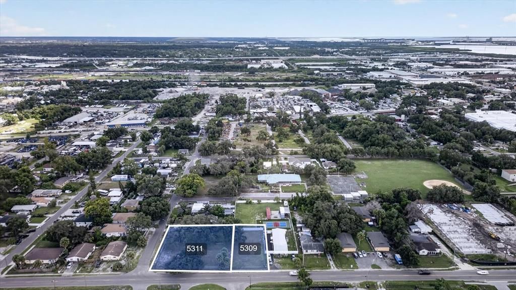 For Sale: $500,000 (0.60 acres)