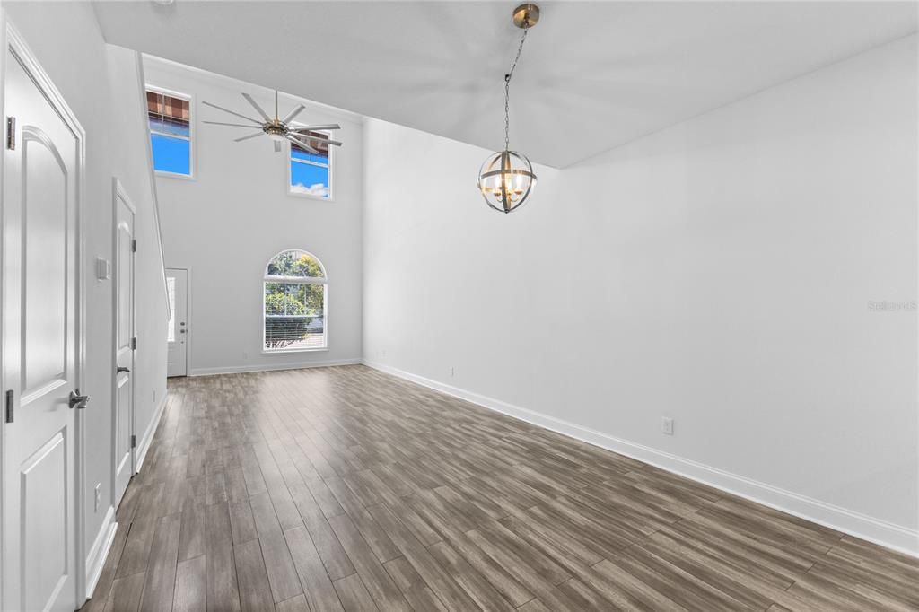 For Sale: $1,250,000 (12 beds, 0 baths, 8060 Square Feet)