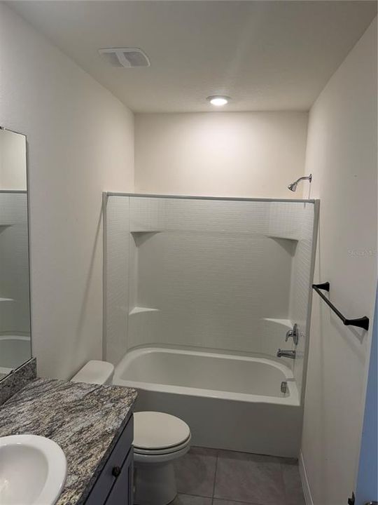 В аренду: $1,890 (3 спален, 2 ванн, 1673 Квадратных фут)
