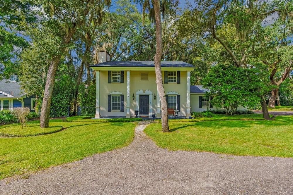 En Venta: $850,000 (3 camas, 3 baños, 2048 Pies cuadrados)