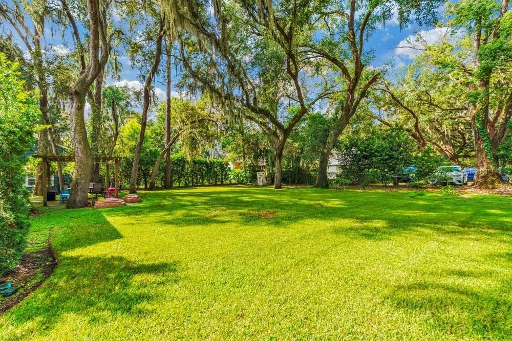 En Venta: $850,000 (3 camas, 3 baños, 2048 Pies cuadrados)