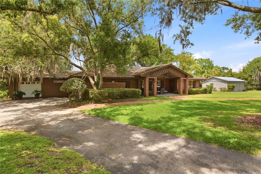 For Sale: $2,299,000 (3.10 acres)