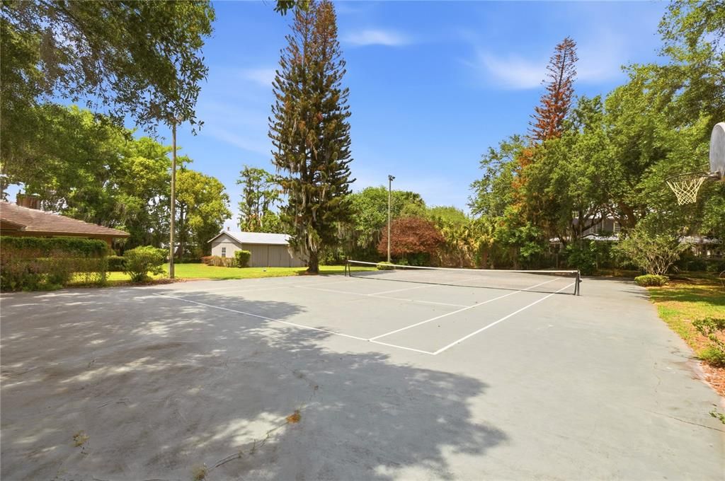 For Sale: $2,299,000 (3.10 acres)