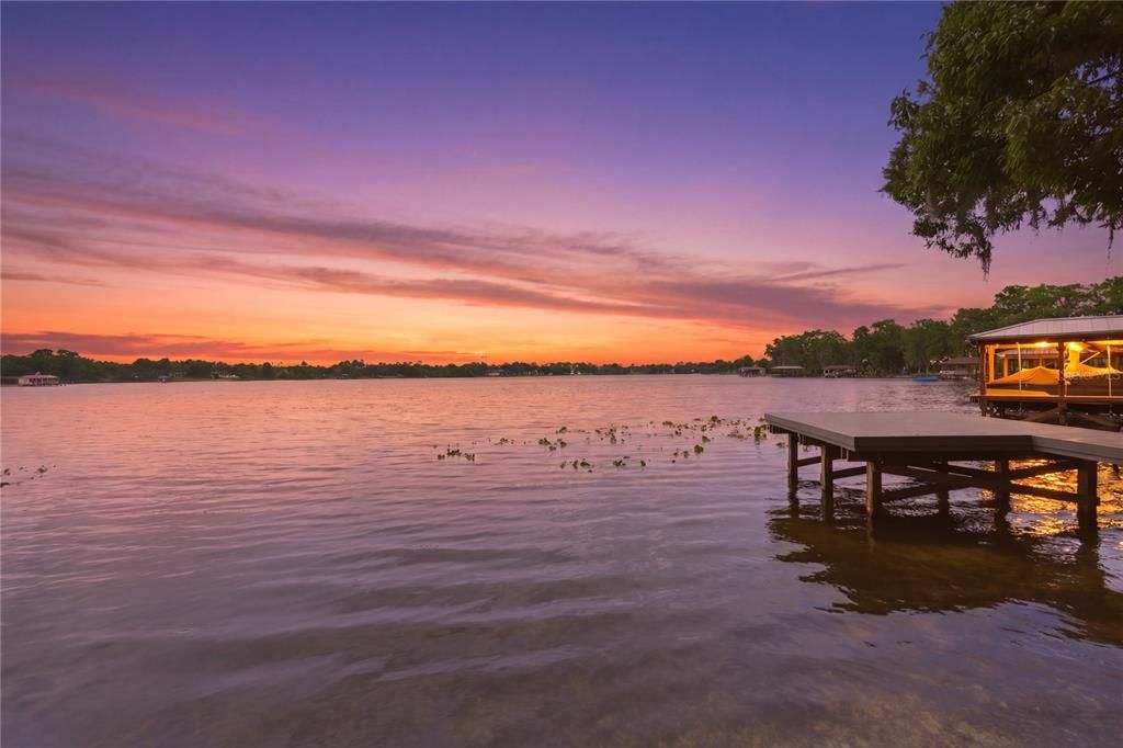 For Sale: $2,299,000 (3.10 acres)