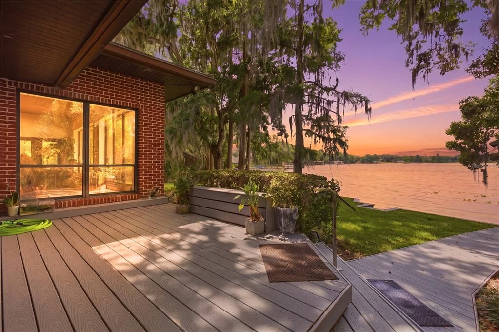 For Sale: $2,299,000 (3.10 acres)