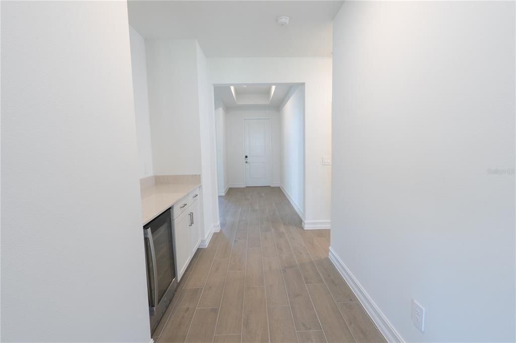 For Rent: $3,500 (3 beds, 3 baths, 2156 Square Feet)