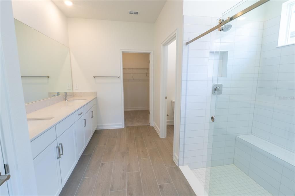 For Rent: $3,500 (3 beds, 3 baths, 2156 Square Feet)