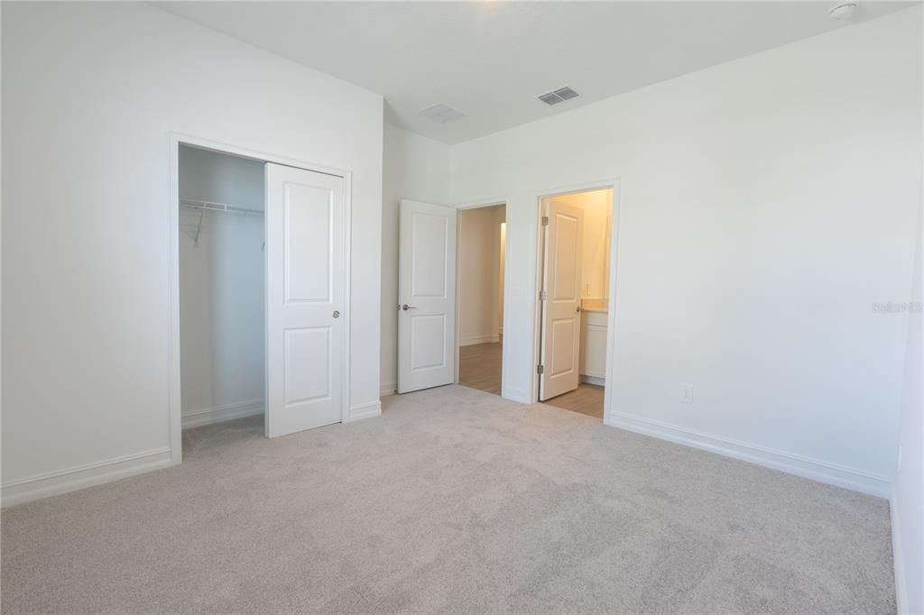For Rent: $3,500 (3 beds, 3 baths, 2156 Square Feet)