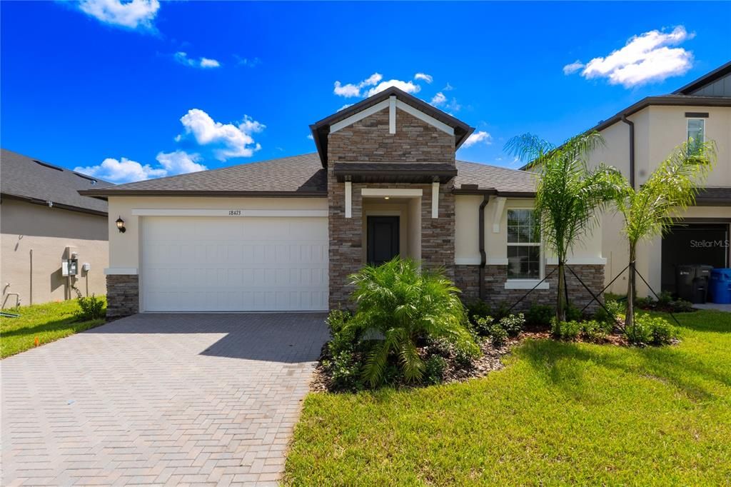 For Rent: $3,500 (3 beds, 3 baths, 2156 Square Feet)