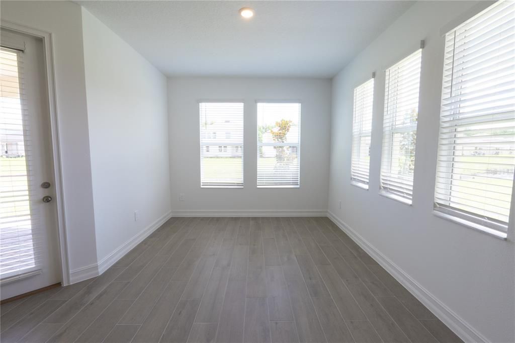 For Rent: $3,500 (3 beds, 3 baths, 2156 Square Feet)