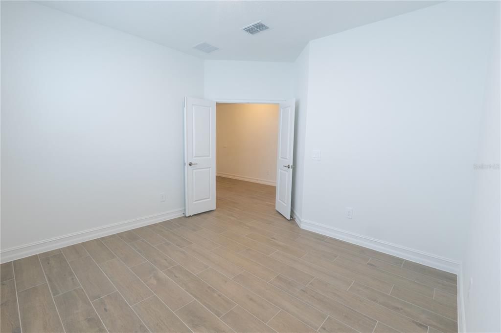 For Rent: $3,500 (3 beds, 3 baths, 2156 Square Feet)